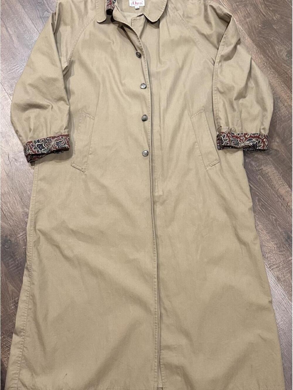 Orvis tan & cream trench coat with paisley cuffs, size 12